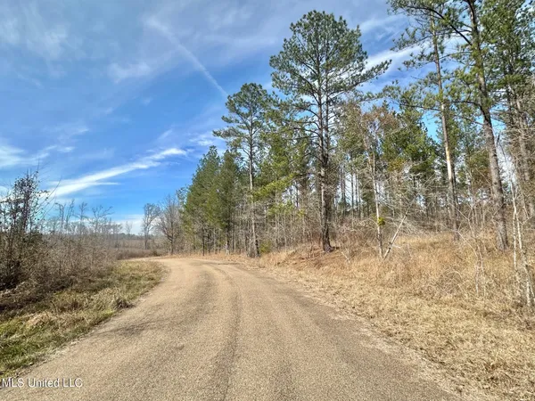 $555,000 | 1 Prentiss Crump Road, Utica, MS 39175