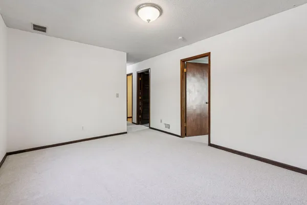 $229,900 | 13910 Herald Court, Apple Valley, MN 55124