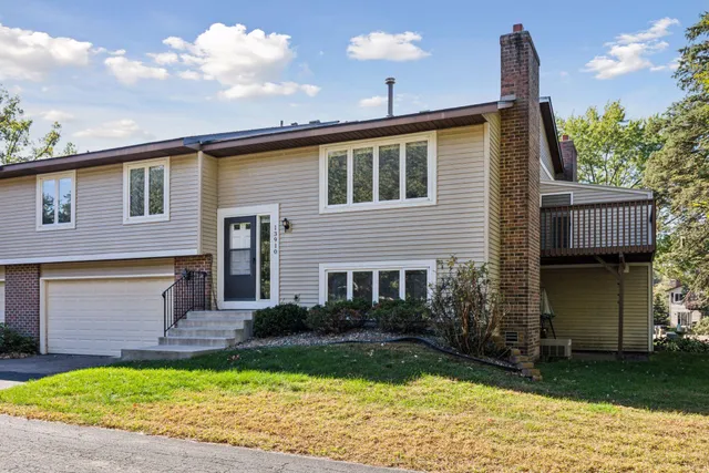 $249,000 | 13910 Herald Court, Apple Valley, MN 55124