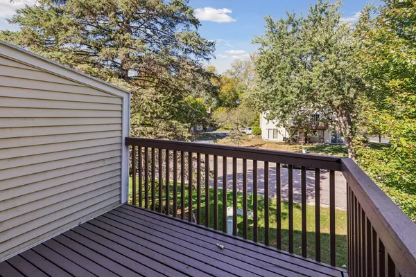 $229,900 | 13910 Herald Court, Apple Valley, MN 55124