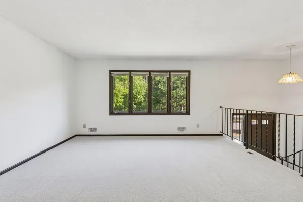 $229,900 | 13910 Herald Court, Apple Valley, MN 55124