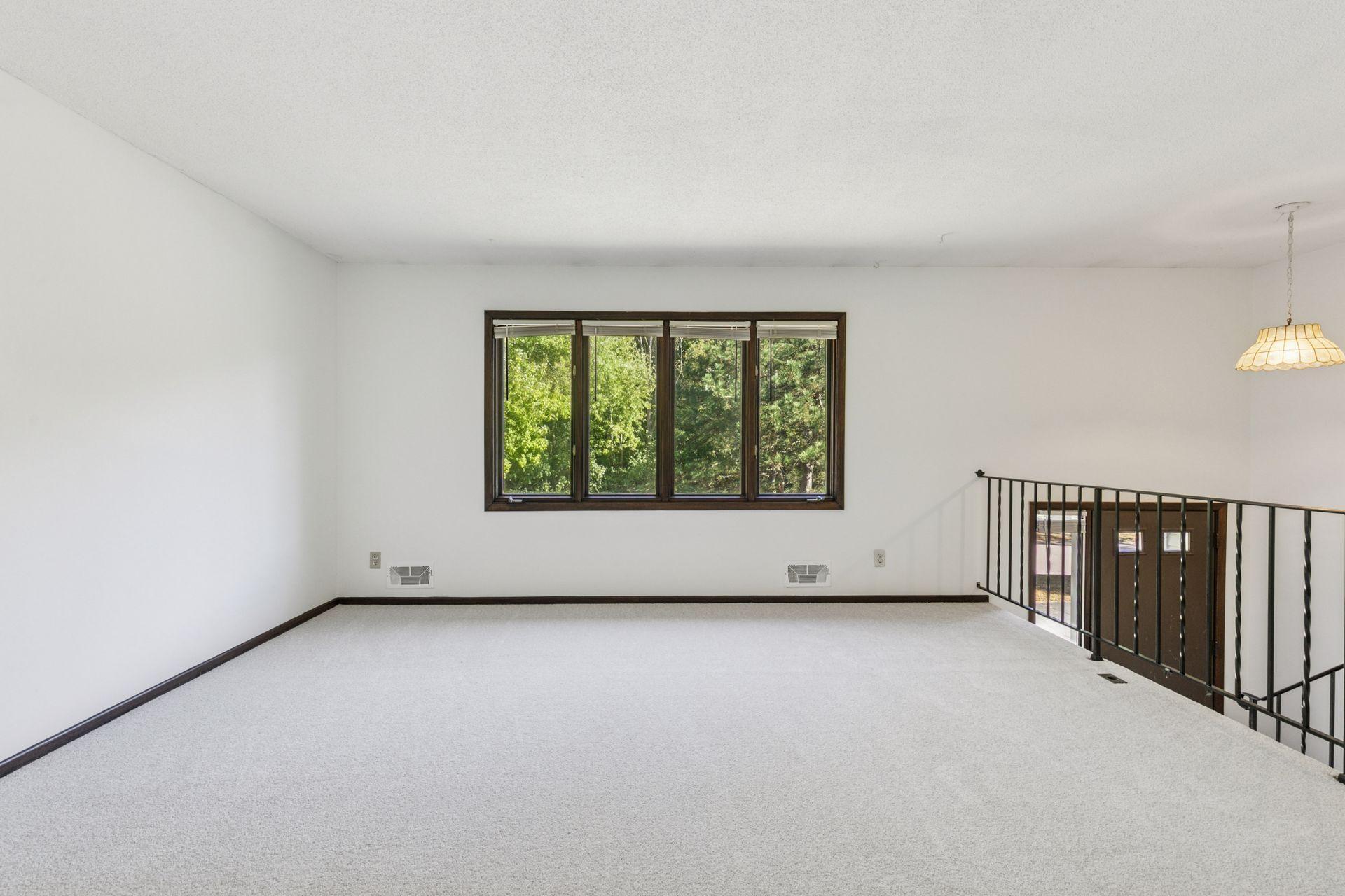 13910 Herald Court Apple Valley, MN 55124 - Photo 5 of 36