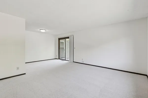 $229,900 | 13910 Herald Court, Apple Valley, MN 55124