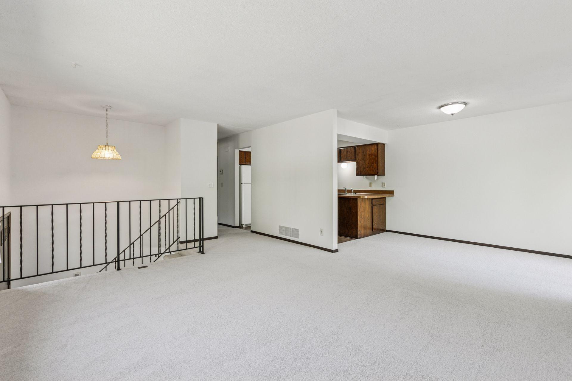 13910 Herald Court Apple Valley, MN 55124 - Photo 8 of 36