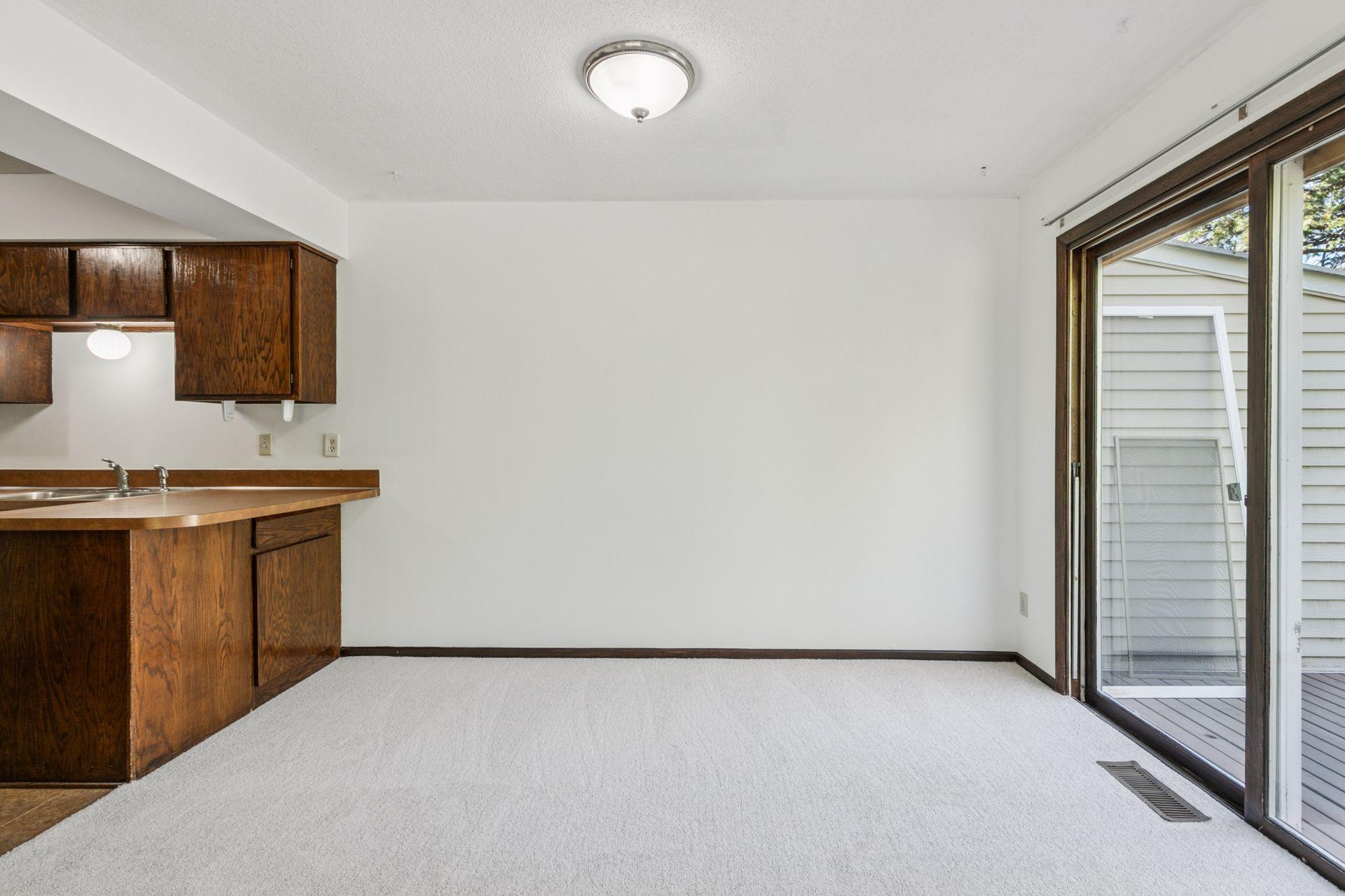 13910 Herald Court Apple Valley, MN 55124 - Photo 9 of 36