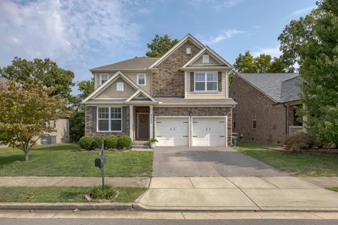 $490,000 | 3433 Turfway Lane, Antioch, TN 37013