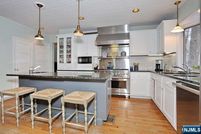 44 Fairmount Road Ridgewood, NJ 07450 - Photo 14 of 50