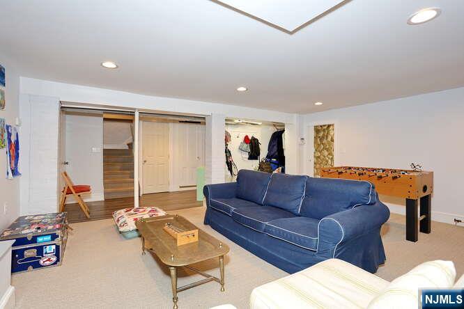 44 Fairmount Road Ridgewood, NJ 07450 - Photo 36 of 50