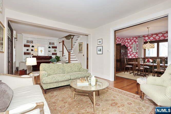 44 Fairmount Road Ridgewood, NJ 07450 - Photo 10 of 50