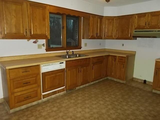 4600 National Road Southeast Hebron, OH 43025 - Photo 4 of 23