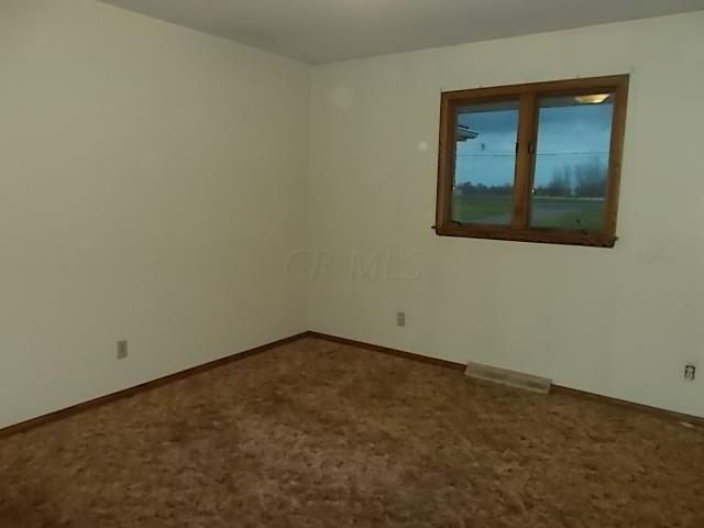 4600 National Road Southeast Hebron, OH 43025 - Photo 10 of 23
