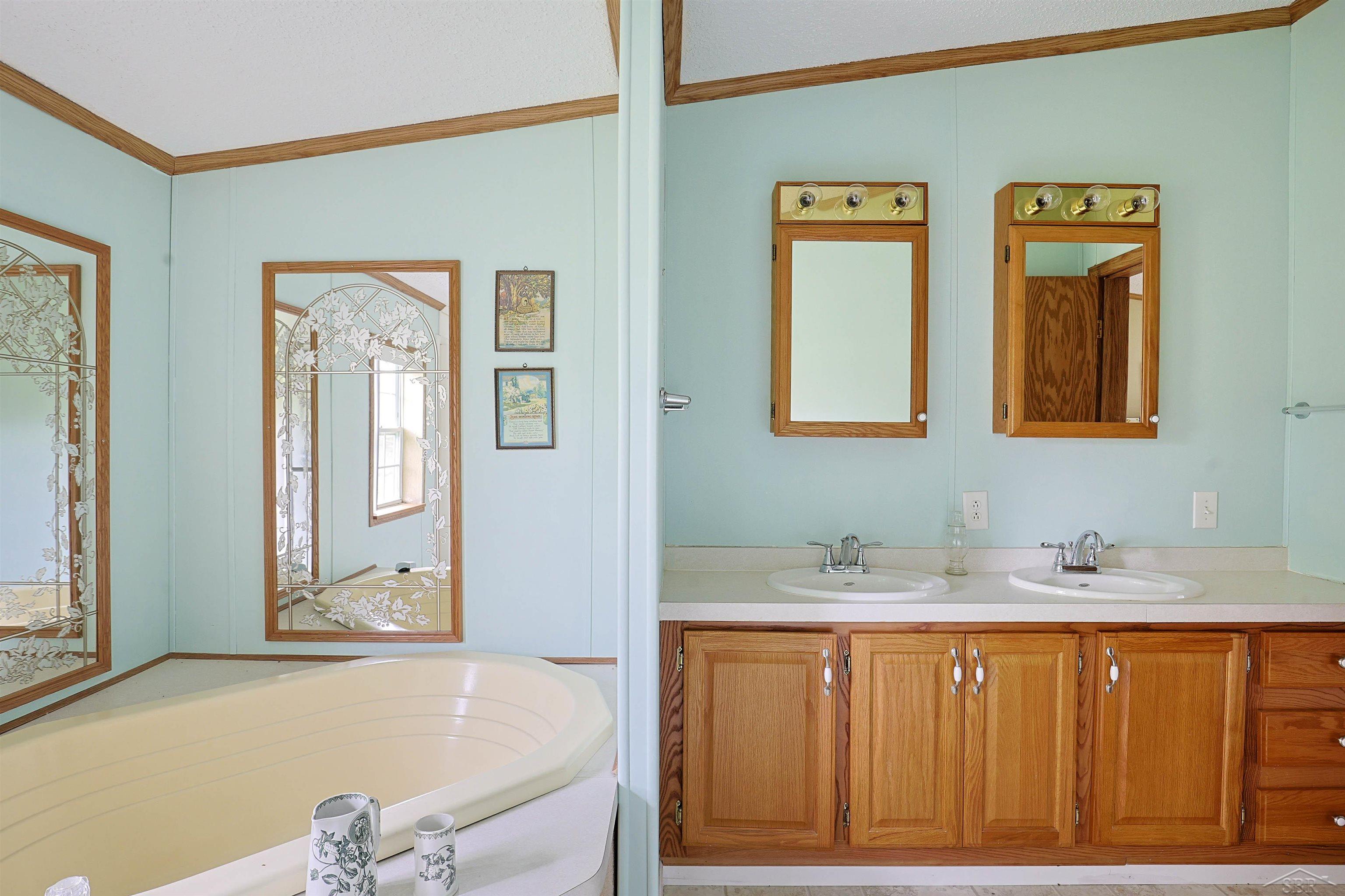 13301 Elms Road Birch Run, MI 48415 - Photo 31 of 39