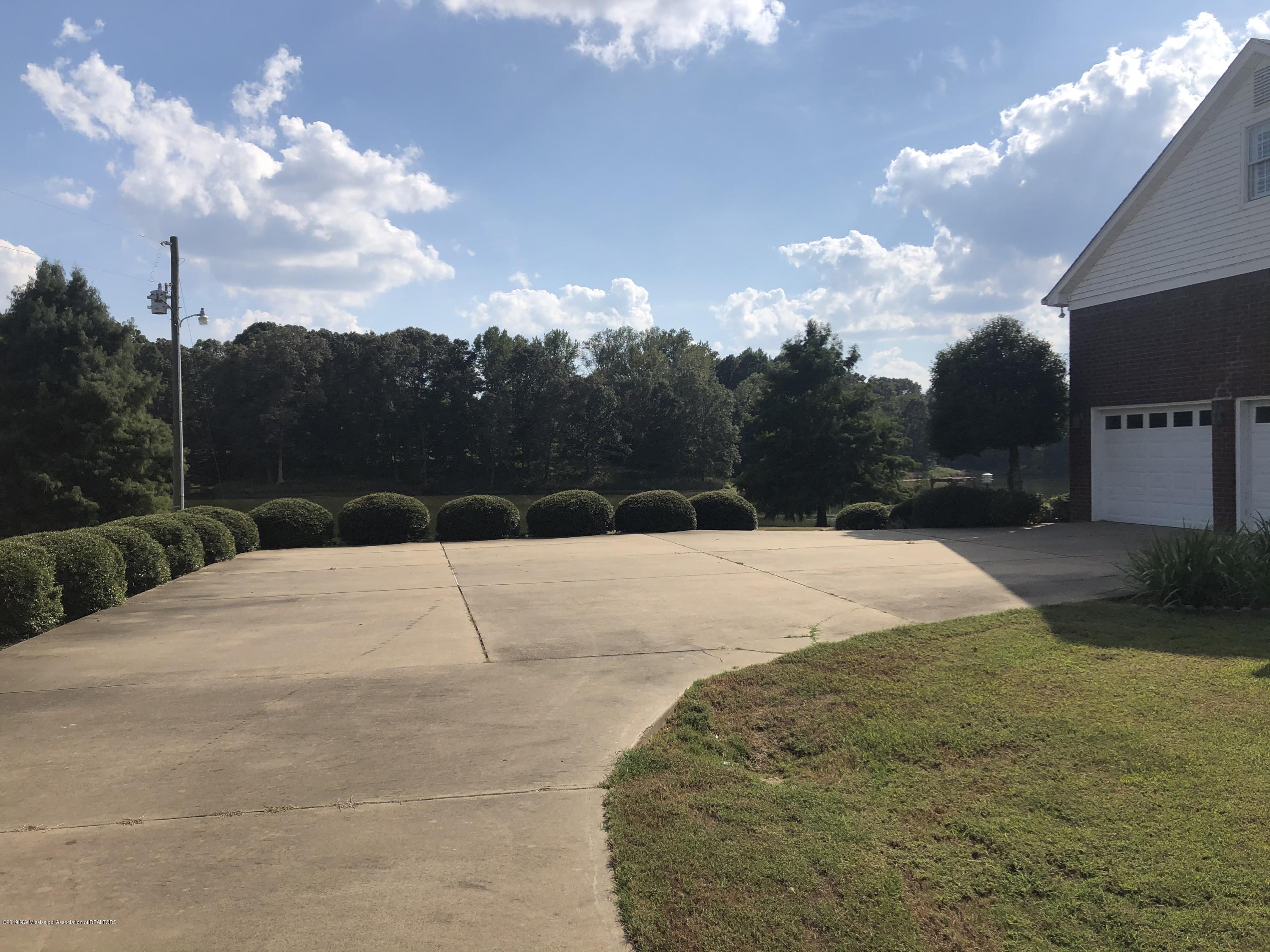 250 Salem Road Senatobia, MS 38668 - Photo 8 of 80 4D16B395-6CF8-4B66-A8EA-D52F62D6BB41
