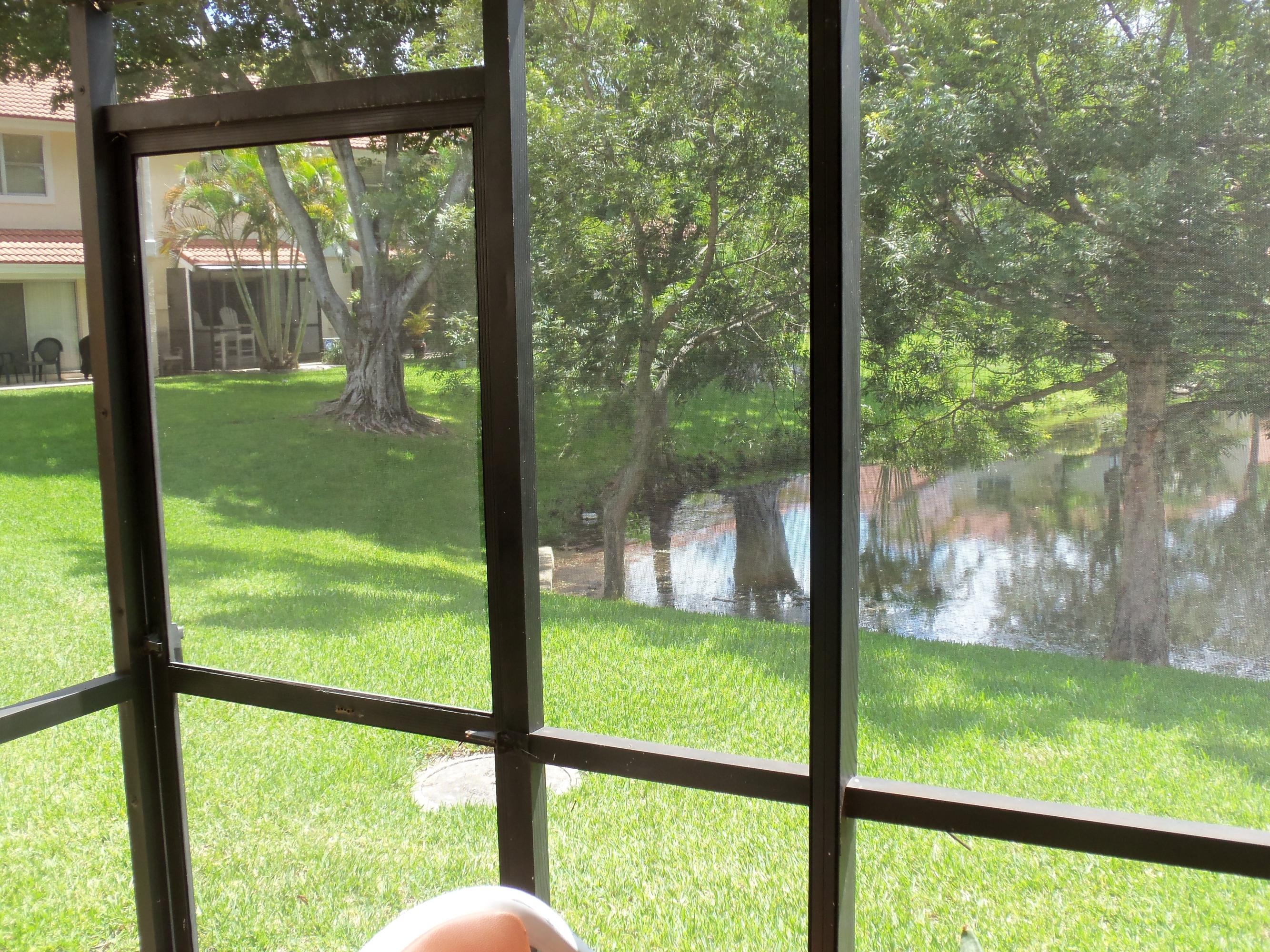 6487 Boca Circle Boca Raton, FL 33433 - Photo 20 of 39 MAIN FLOOR SCREENED PATIO