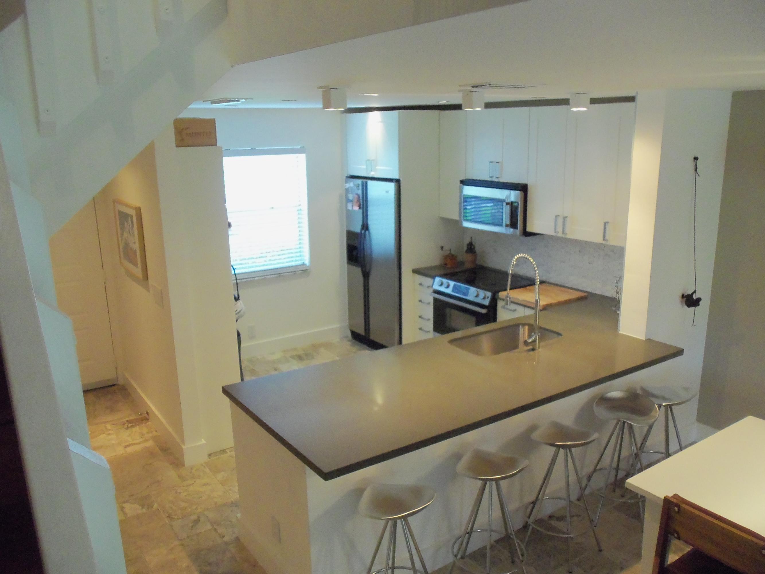 6487 Boca Circle Boca Raton, FL 33433 - Photo 35 of 39 OPEN KITCHEN