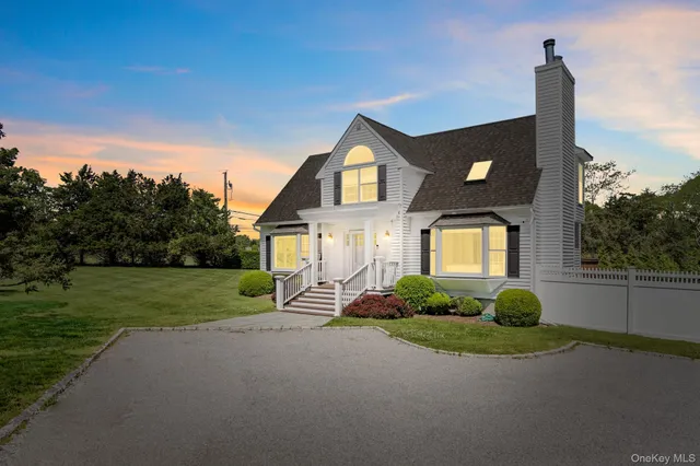 $2,995,000 | 5 Lower 7 Ponds Road, Water Mill, NY 11976