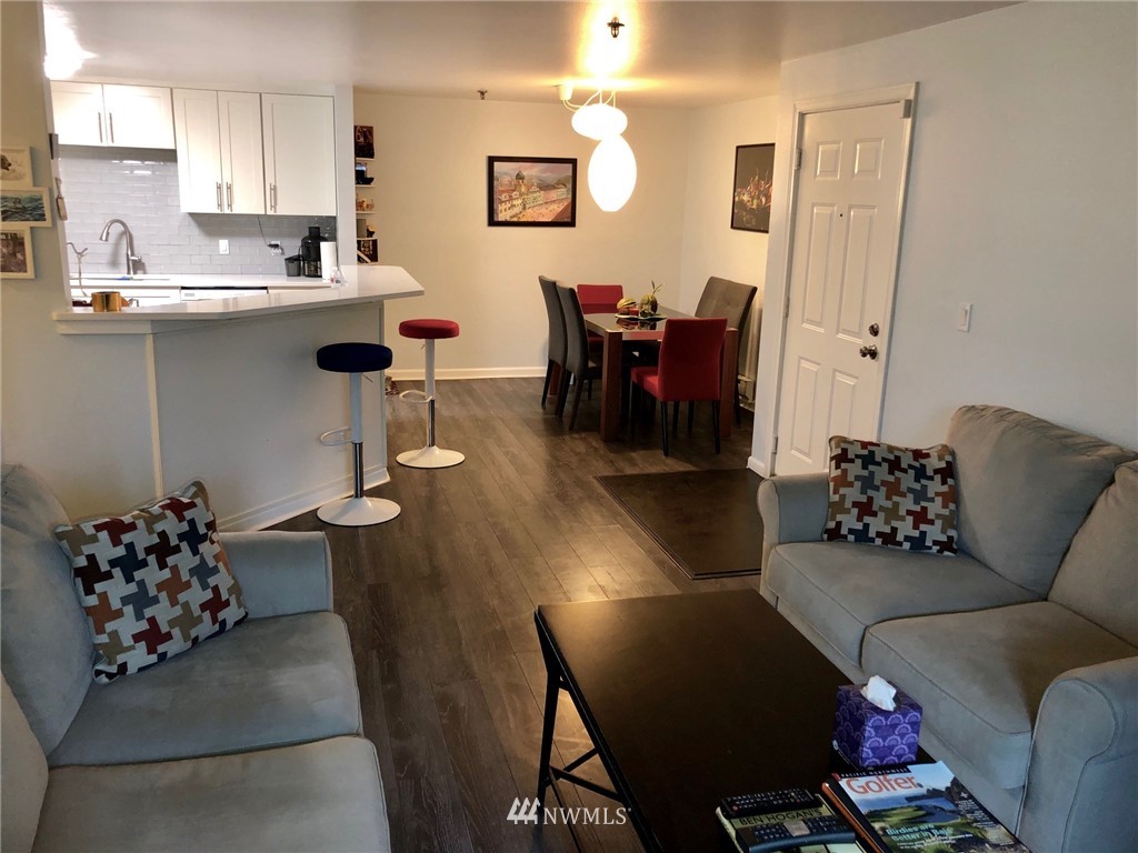 975 Aberdeen Avenue Northeast, Unit D101 Renton, WA 98056 - Photo 1 of 20 Gallery Image 1