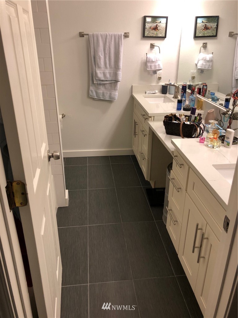 975 Aberdeen Avenue Northeast, Unit D101 Renton, WA 98056 - Photo 14 of 20 Gallery Image 14