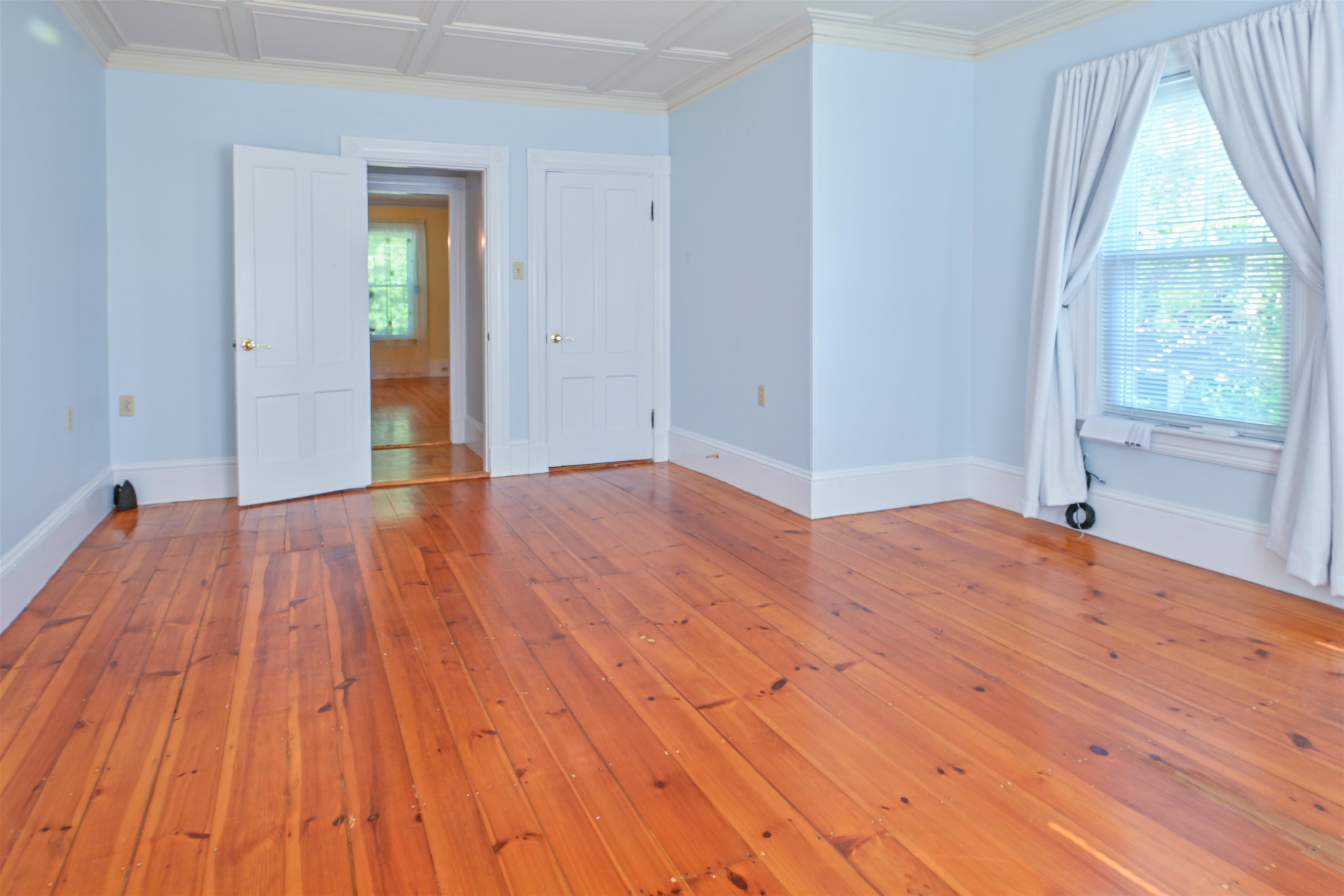 153 Russell Street Manchester, NH 03104 - Photo 37 of 59 Gallery Image 37