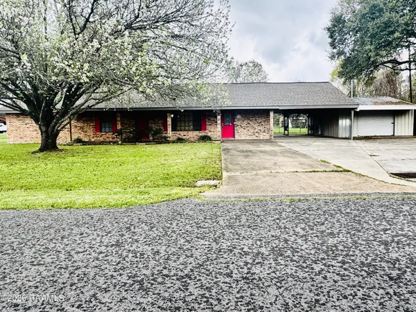 $145,900 | 325 Ave Of The Acadians, Opelousas, LA 70570