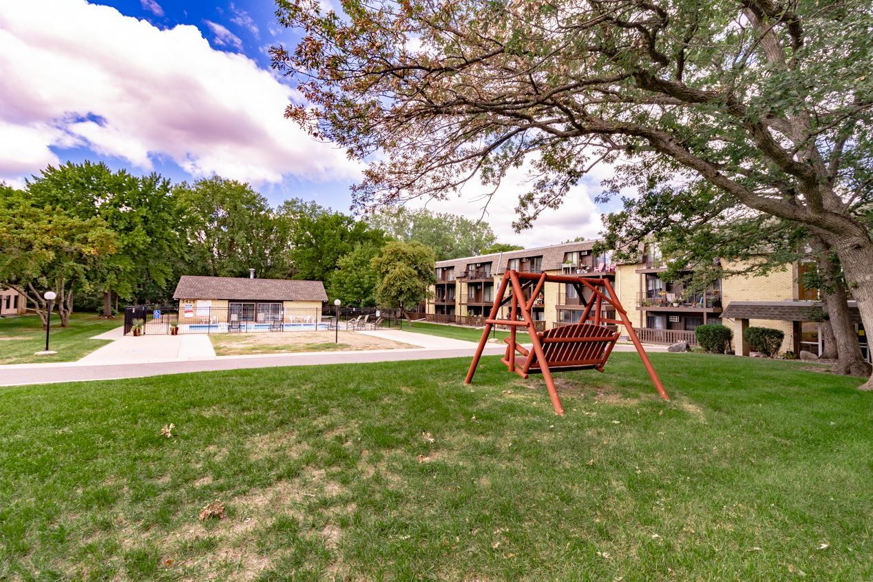 3431 Kent Street, Unit 708 Shoreview, MN 55126 - Photo 32 of 44