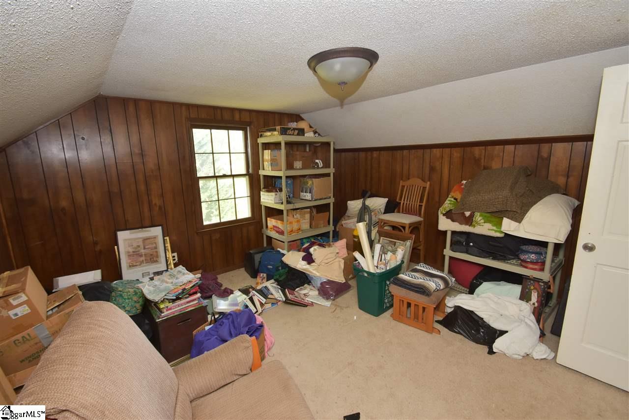 203 Roper Mountain Rd Extension Greenville, SC 29615 - Photo 29 of 36