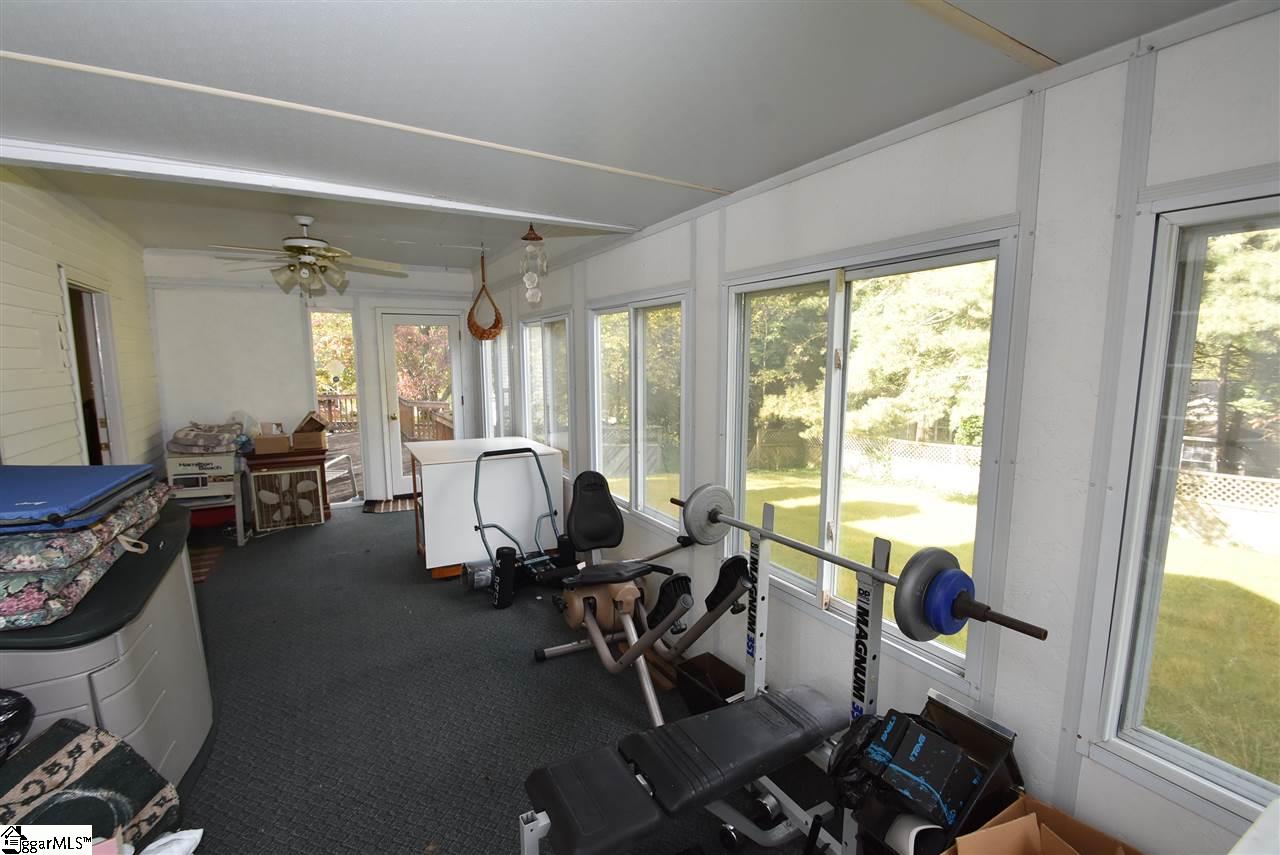 203 Roper Mountain Rd Extension Greenville, SC 29615 - Photo 31 of 36