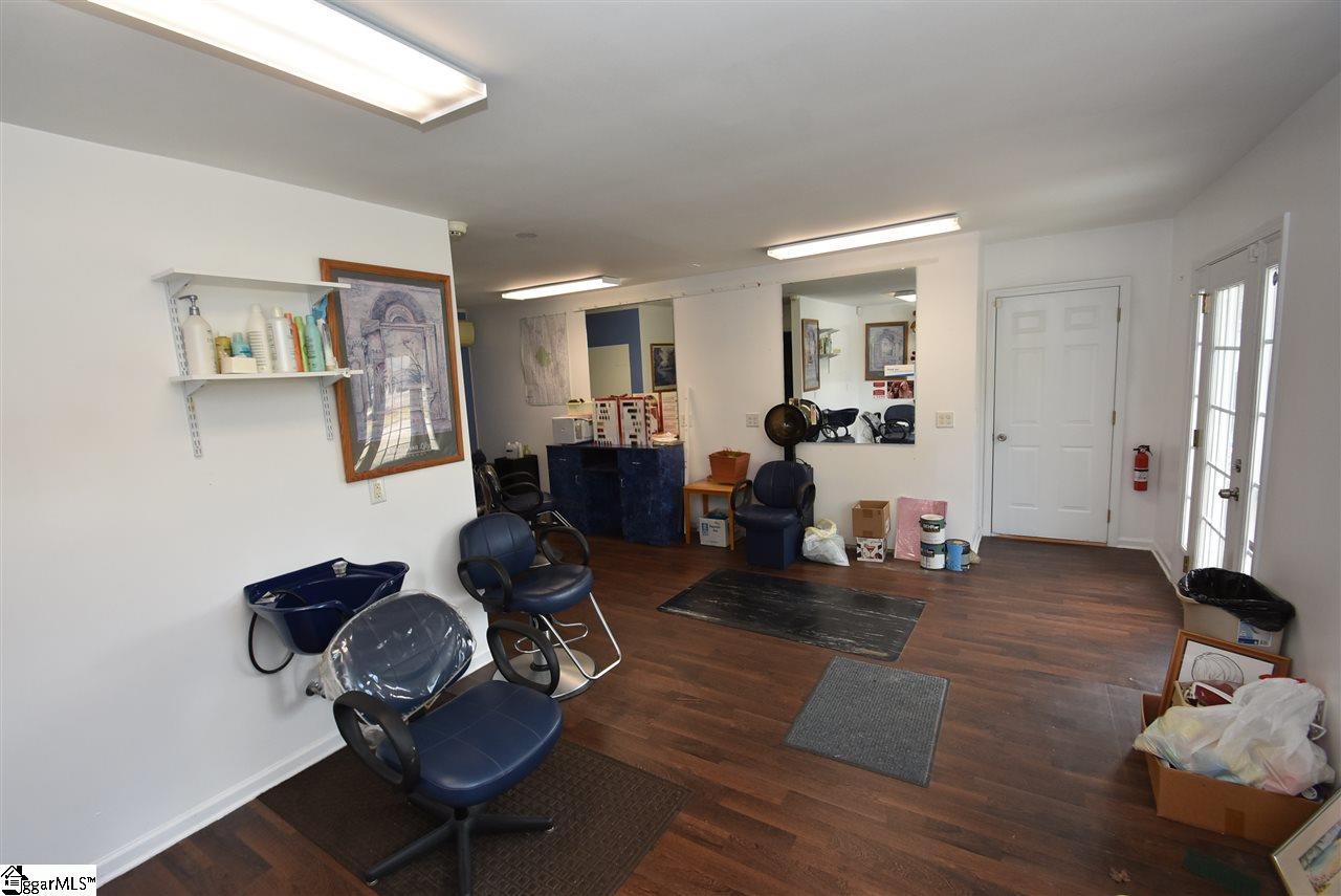 203 Roper Mountain Rd Extension Greenville, SC 29615 - Photo 34 of 36