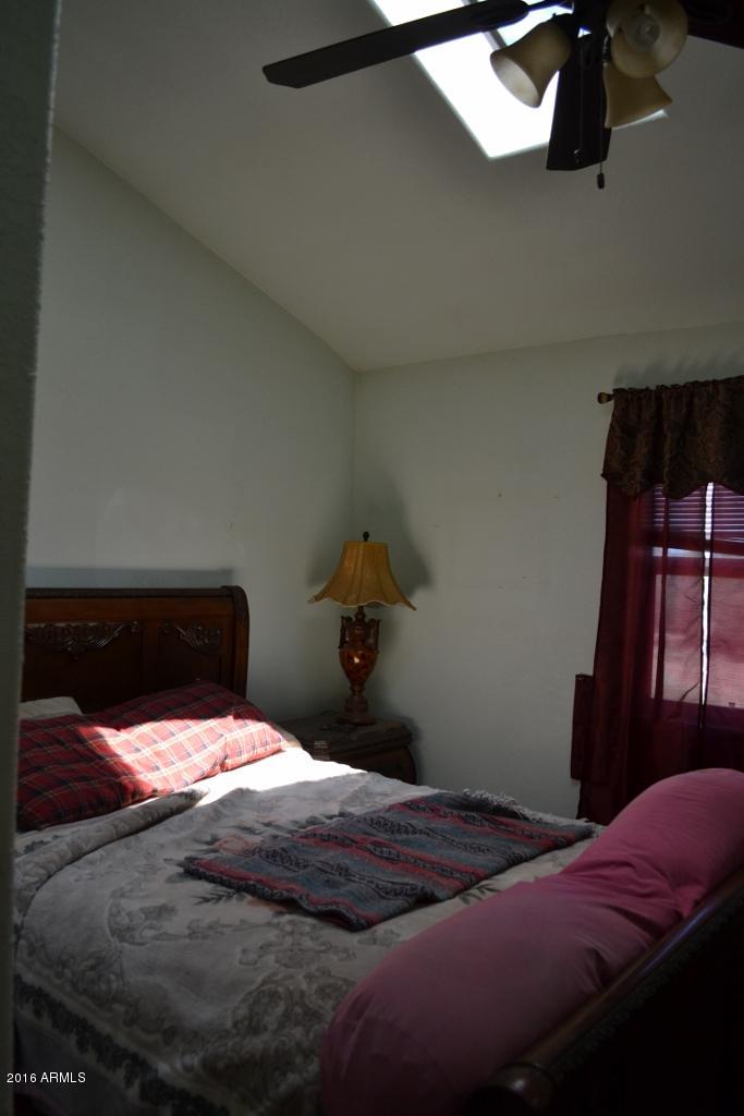 3868 Concho Ocho Road Snowflake, AZ 85937 - Photo 12 of 74 Guest Bedroom