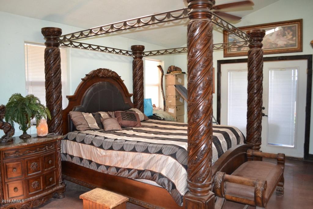 3868 Concho Ocho Road Snowflake, AZ 85937 - Photo 16 of 74 Master Bedroom