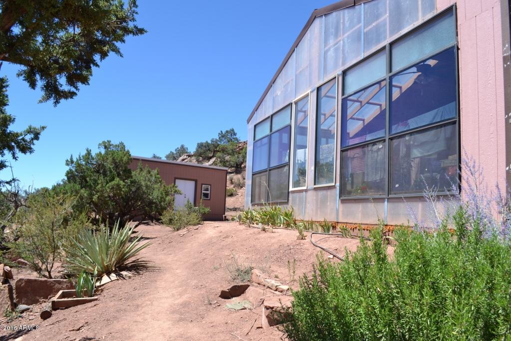 3868 Concho Ocho Road Snowflake, AZ 85937 - Photo 22 of 74 Green House Off Main House