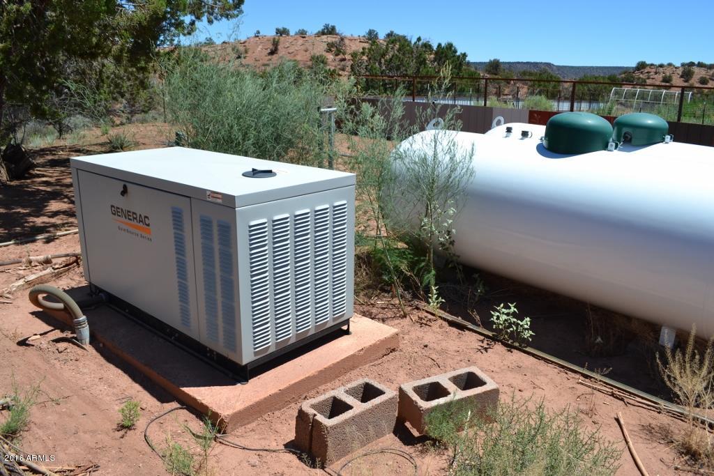 3868 Concho Ocho Road Snowflake, AZ 85937 - Photo 23 of 74 Back Up Generator