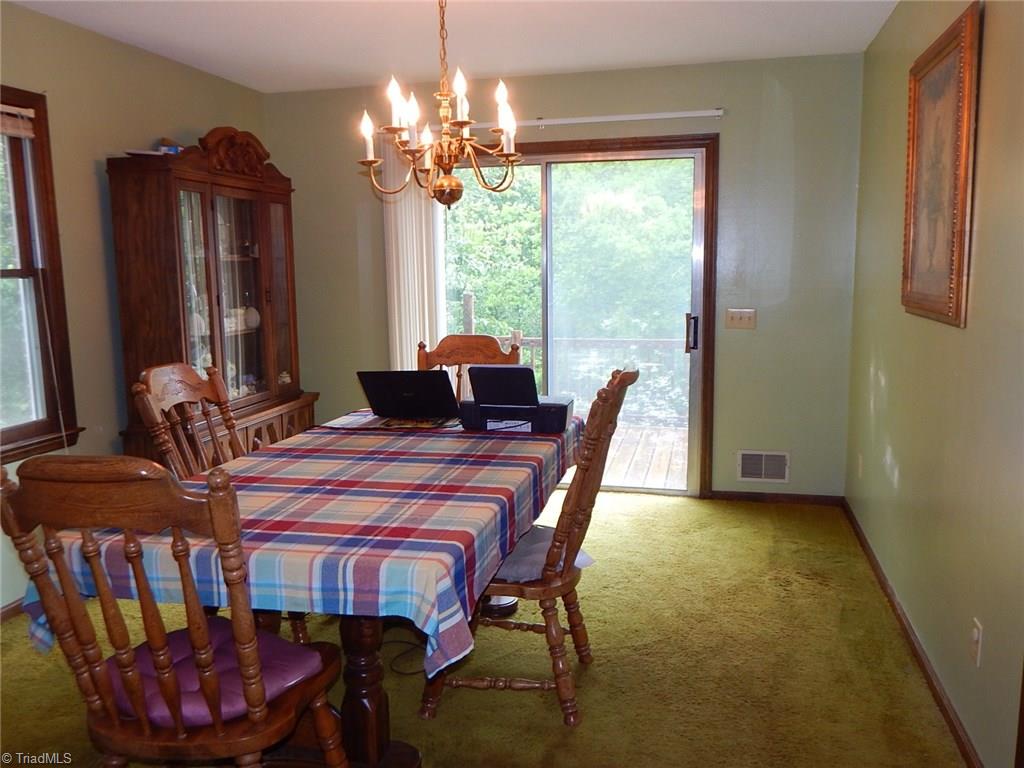 2295 Austin Traphill Road Elkin, NC 28621 - Photo 9 of 28 Gallery Image 9