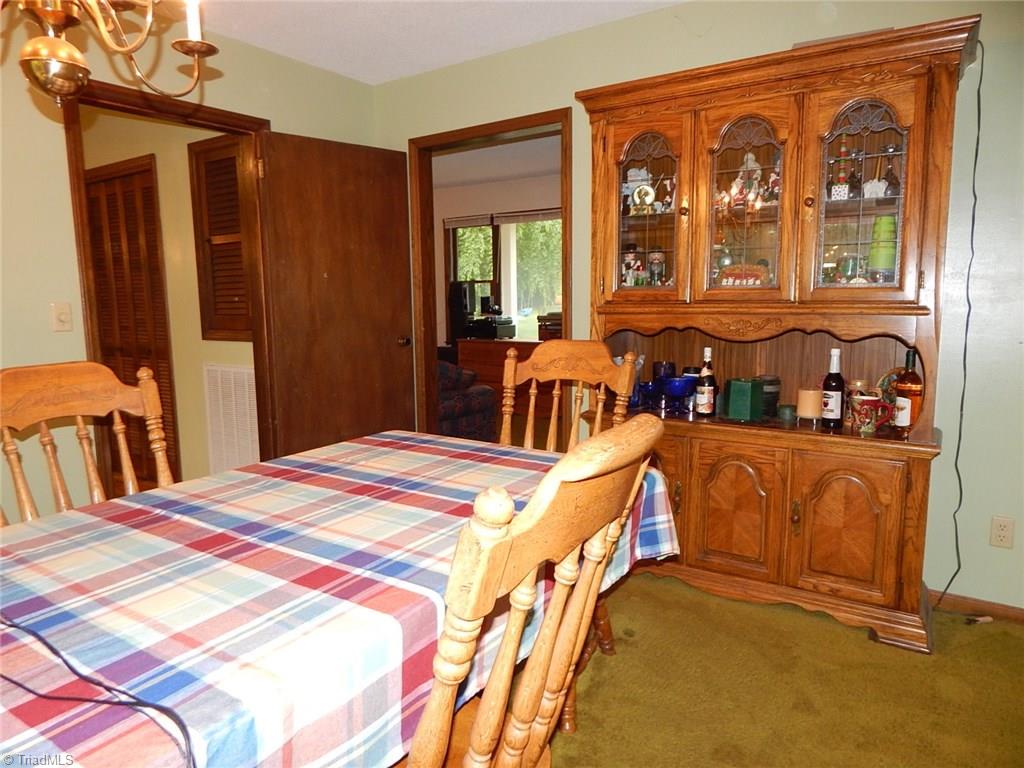 2295 Austin Traphill Road Elkin, NC 28621 - Photo 10 of 28 Gallery Image 10