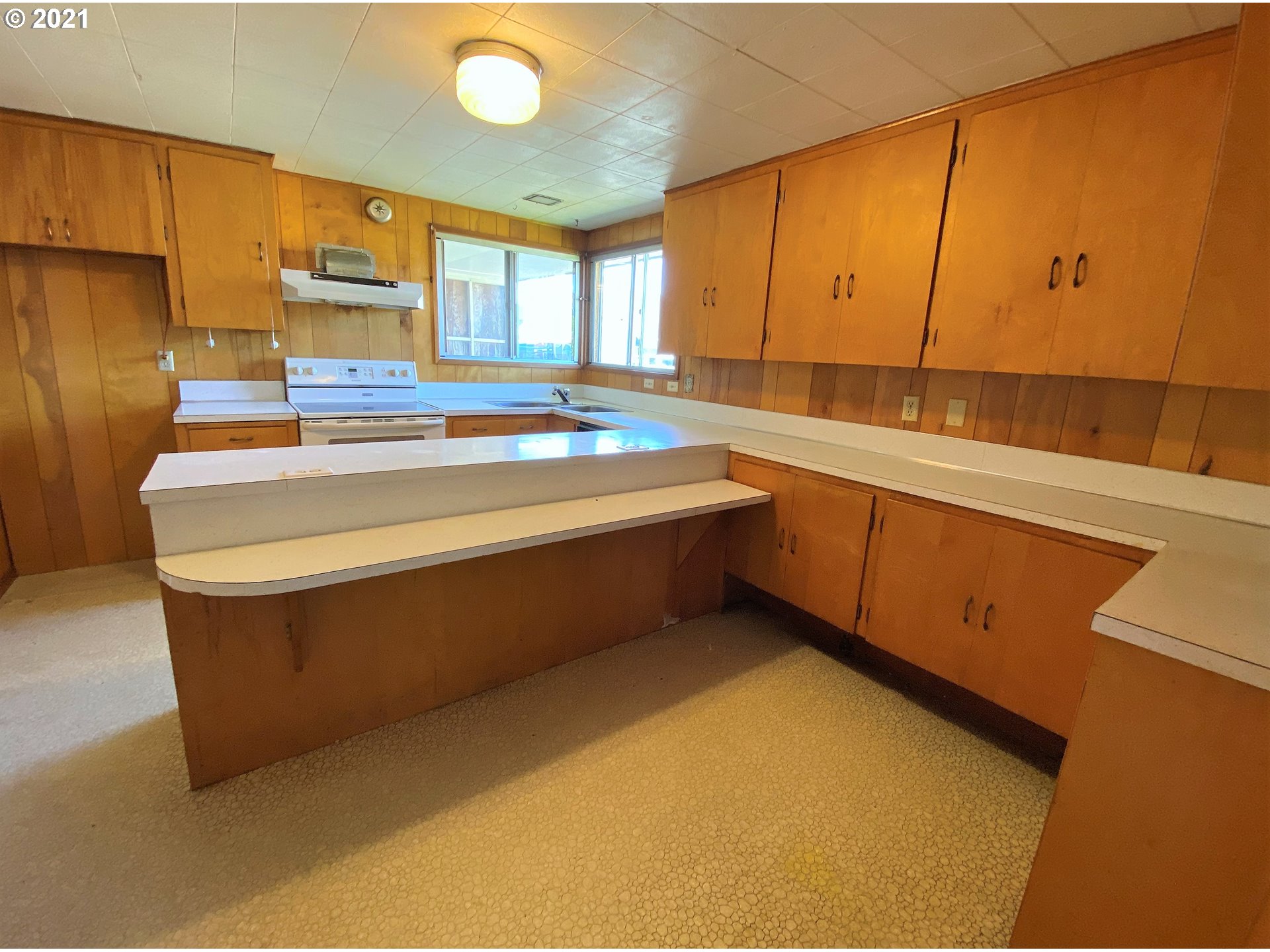 2136 Birch Avenue Reedsport, OR 97467 - Photo 11 of 26 Gallery Image 11