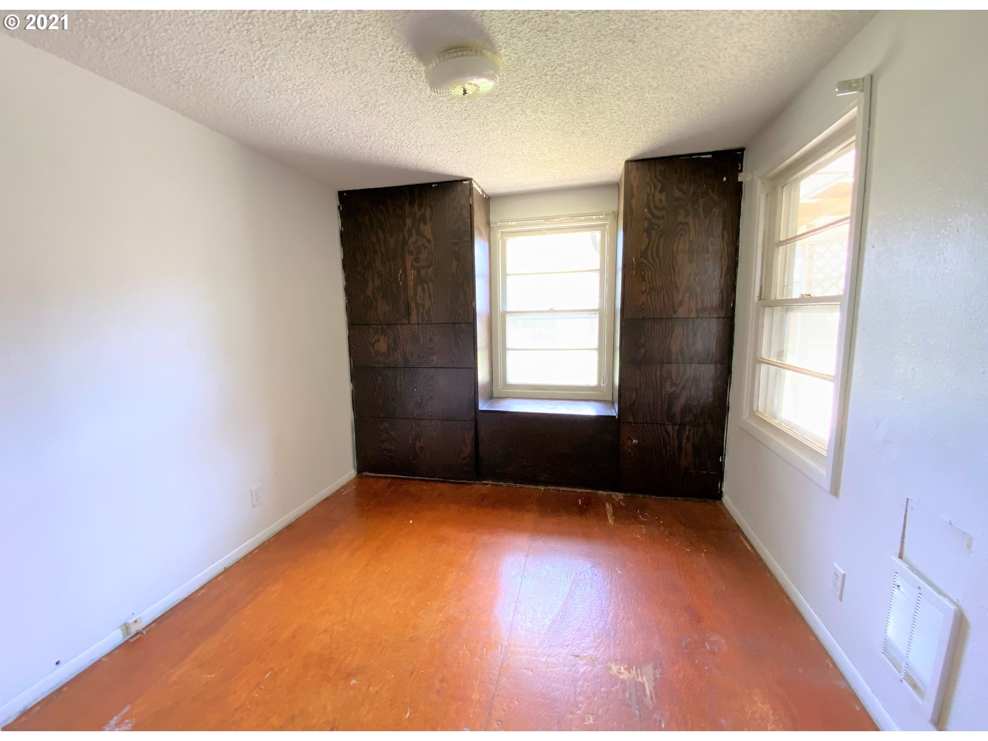 2136 Birch Avenue Reedsport, OR 97467 - Photo 15 of 26 Gallery Image 15
