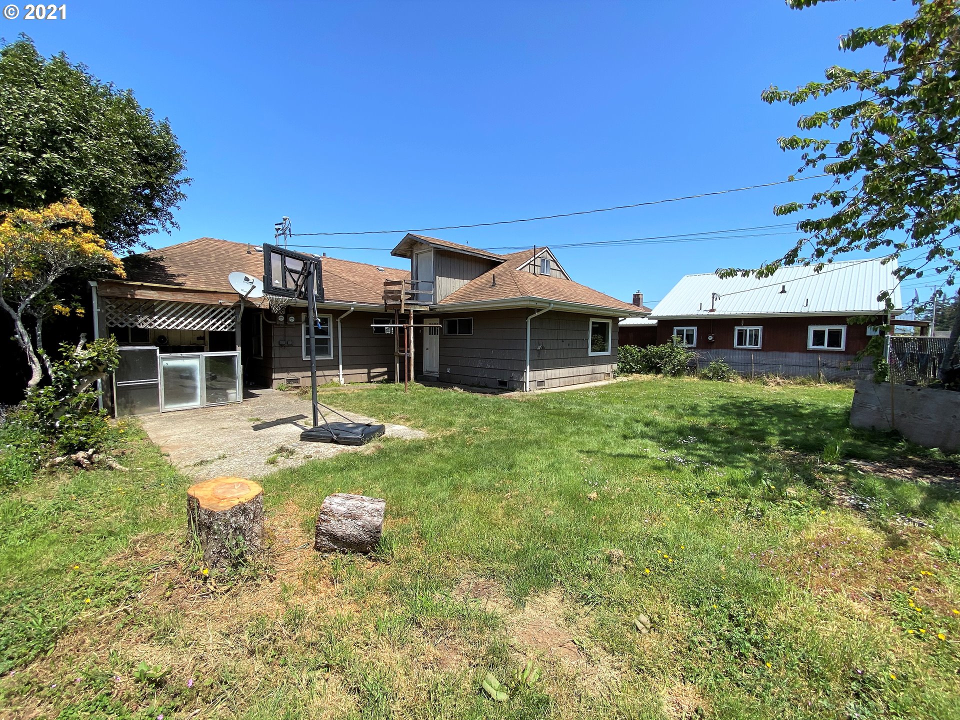 2136 Birch Avenue Reedsport, OR 97467 - Photo 4 of 26 Gallery Image 4
