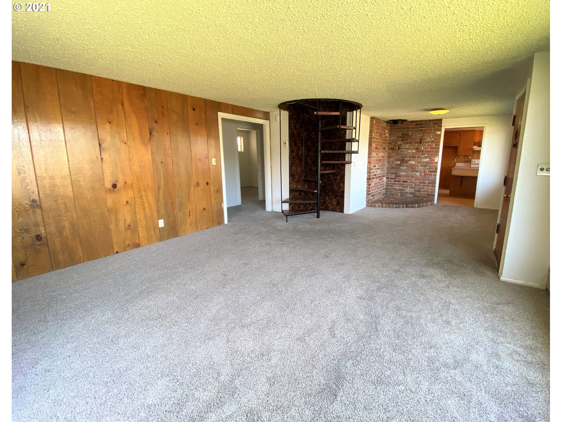 2136 Birch Avenue Reedsport, OR 97467 - Photo 8 of 26 Gallery Image 8