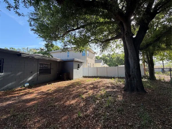 $3,400 | 1740 West Walnut Street, Tampa, FL 33607