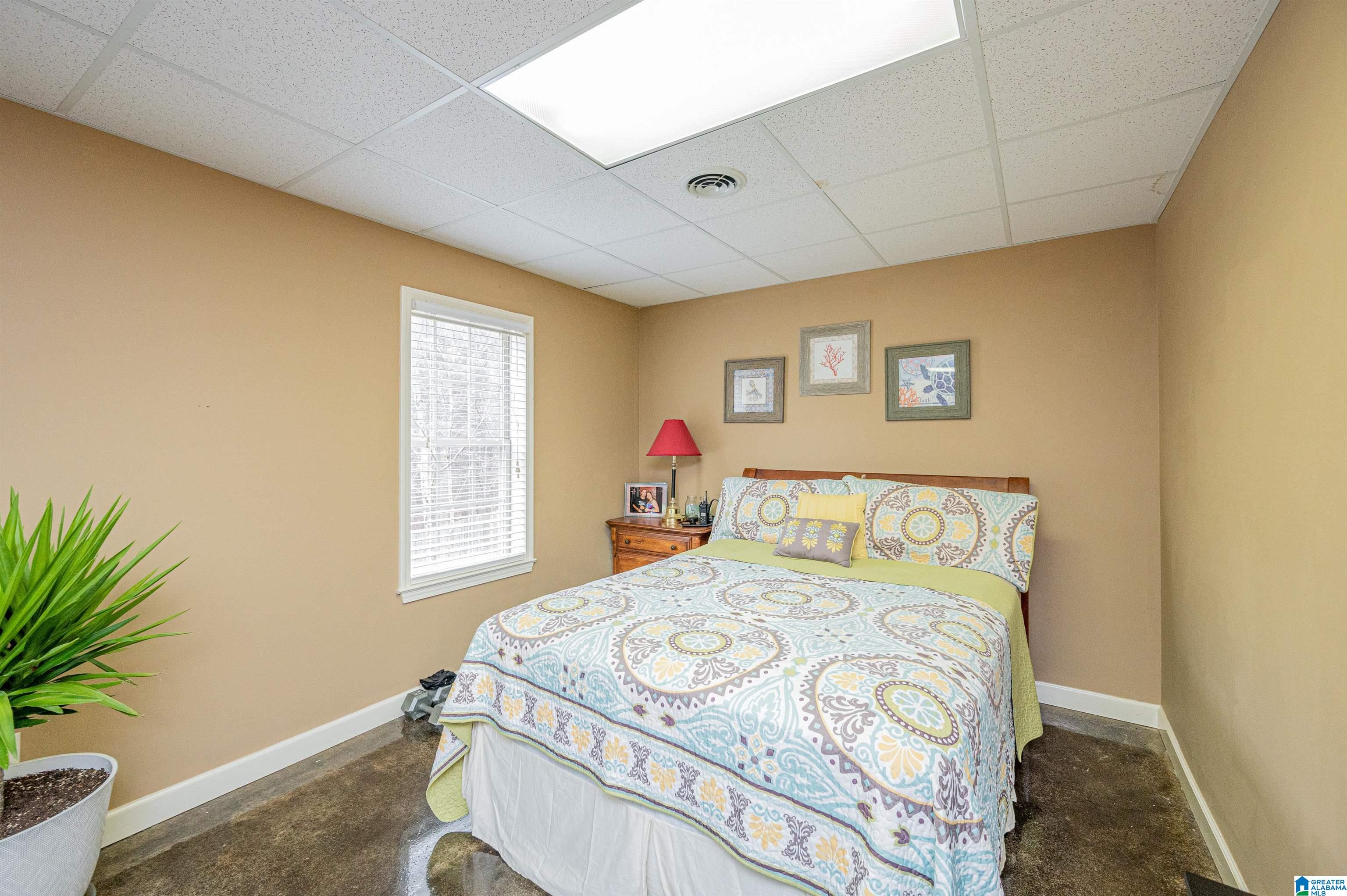 1012 Lake View Lane Calera, AL 35040 - Photo 36 of 50