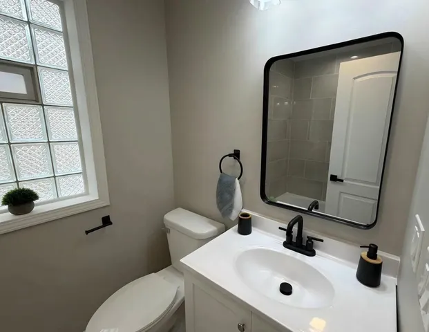 $289,900 | 536 24th Avenue, Bellwood, IL 60104