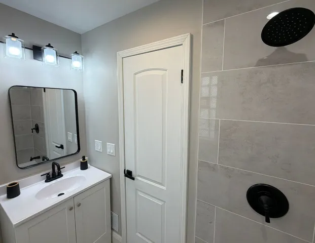 $289,900 | 536 24th Avenue, Bellwood, IL 60104