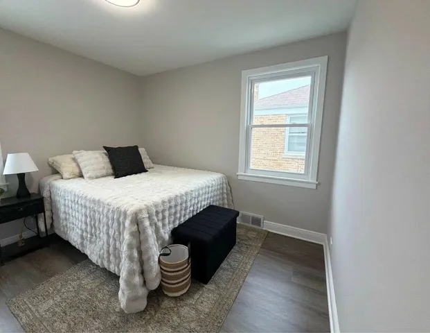 $289,900 | 536 24th Avenue, Bellwood, IL 60104