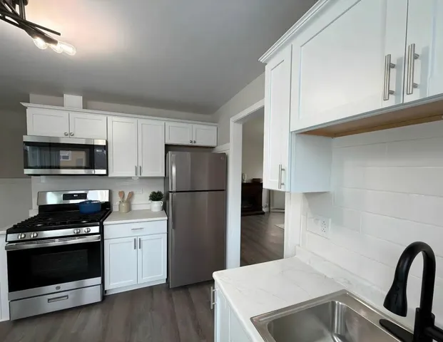 $289,900 | 536 24th Avenue, Bellwood, IL 60104