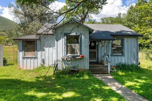 $99,900 | 14244 Main Street, French Gulch, CA 96033