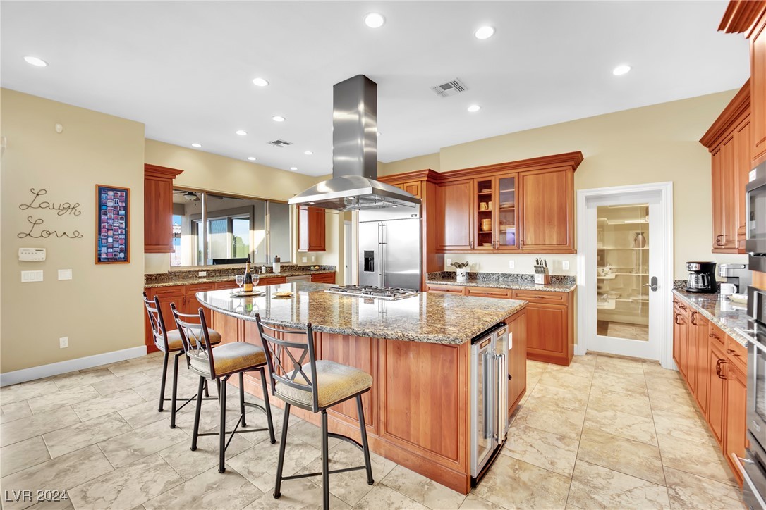 536 East Fairway Road Henderson, NV 89015 - Photo 14 of 38 The open layout promotes a fluid connection betwee