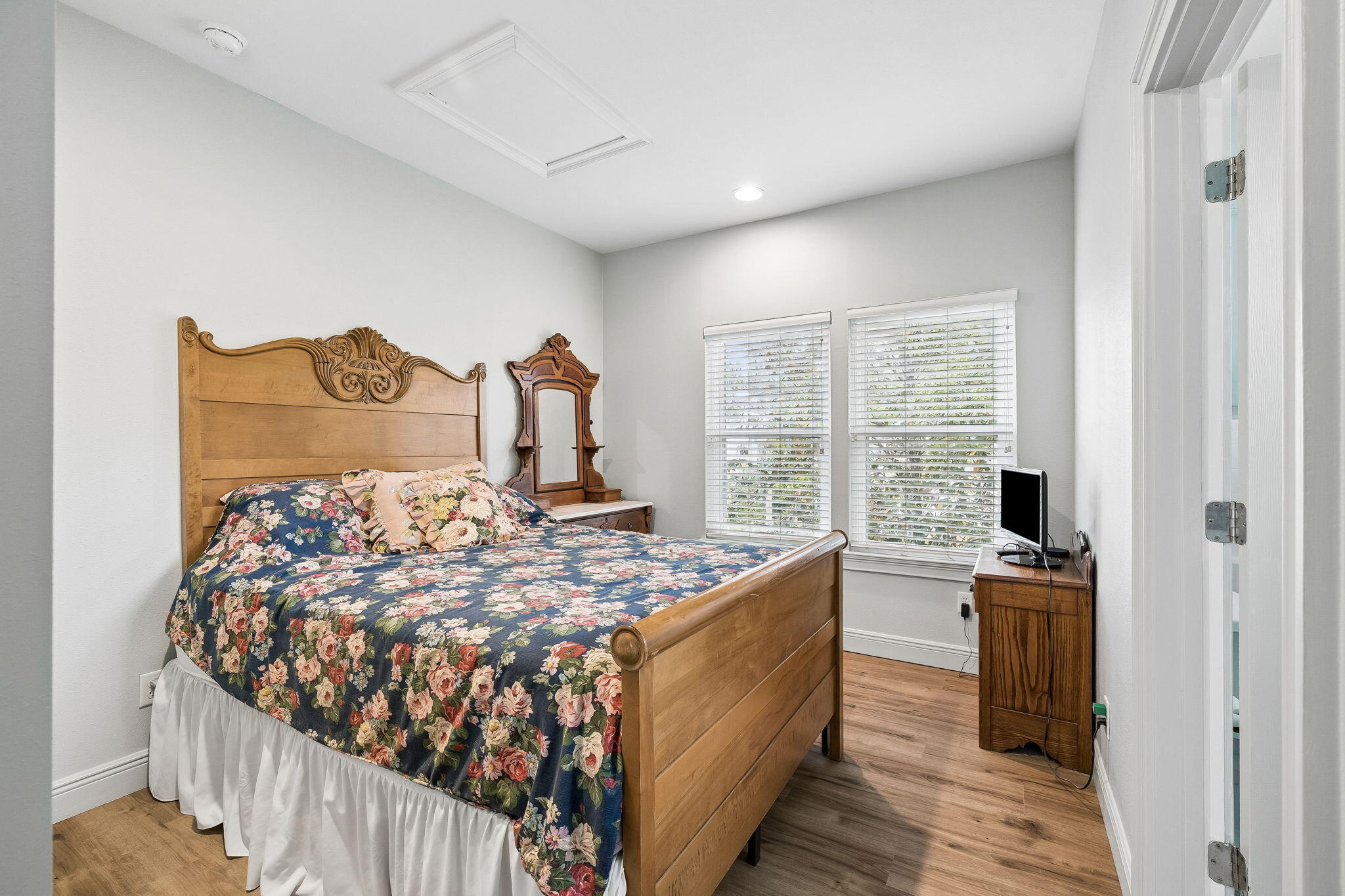 8 Masters Court Santa Rosa Beach, FL 32459 - Photo 26 of 33 2nd-level Bedroom