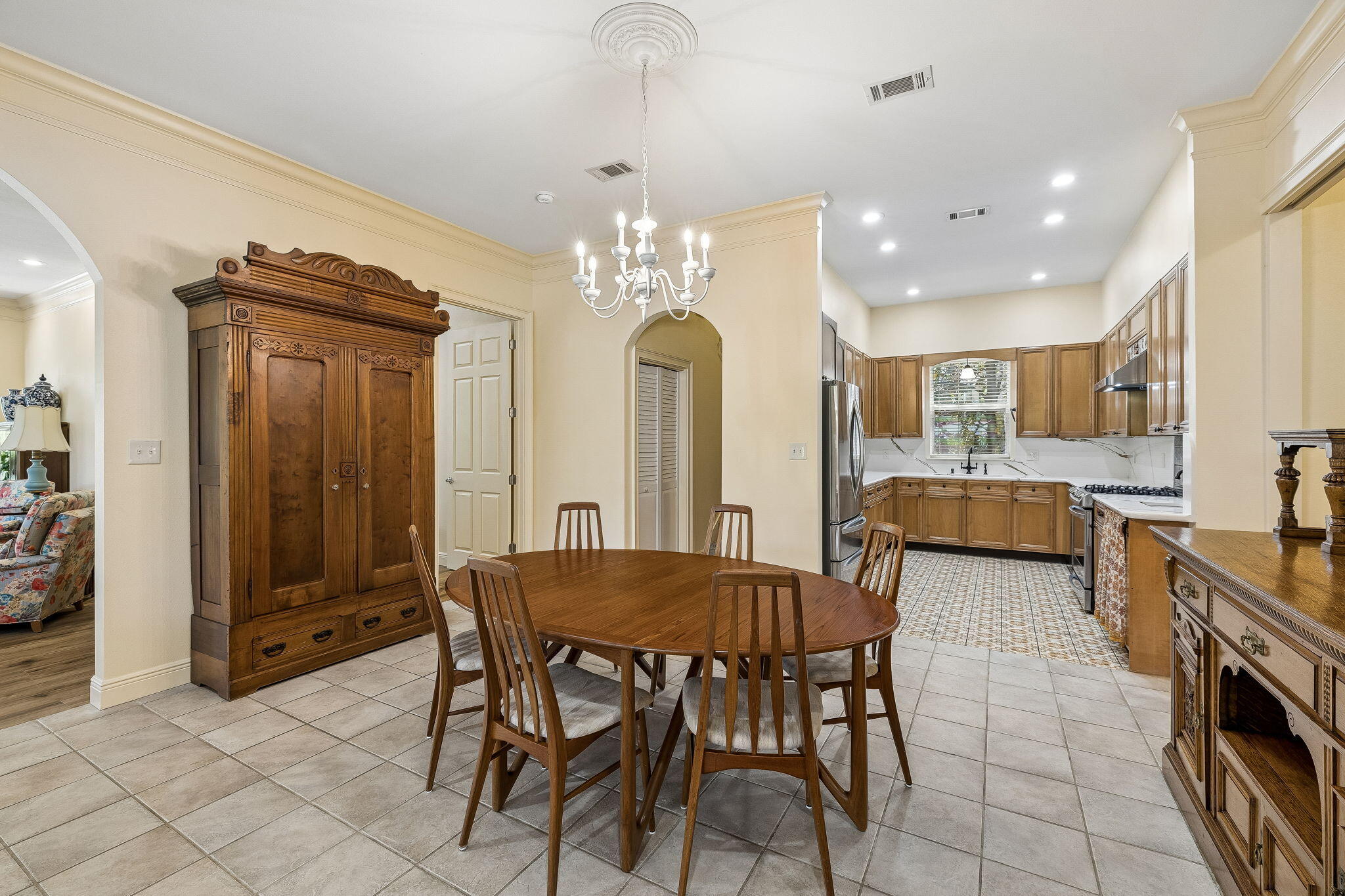 8 Masters Court Santa Rosa Beach, FL 32459 - Photo 7 of 33 Dining / Kitchen