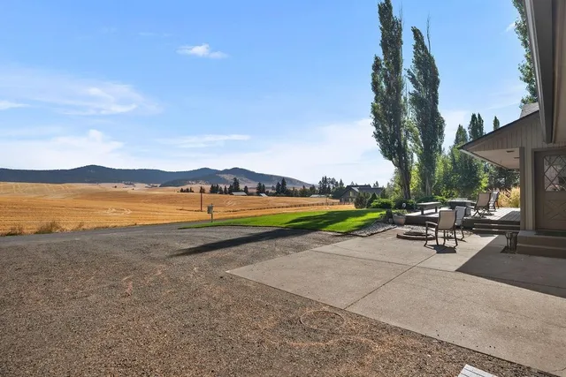 $390,000 | 529 North Vine Street, Latah, WA 99018