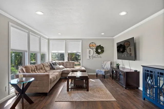 $390,000 | 529 North Vine Street, Latah, WA 99018